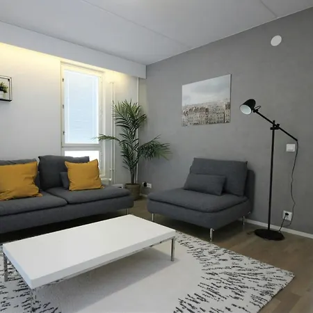 Spacious For 4 With Sauna * Espoo